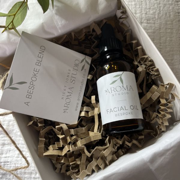 Aroma Studios Bespoke Facial oil in box